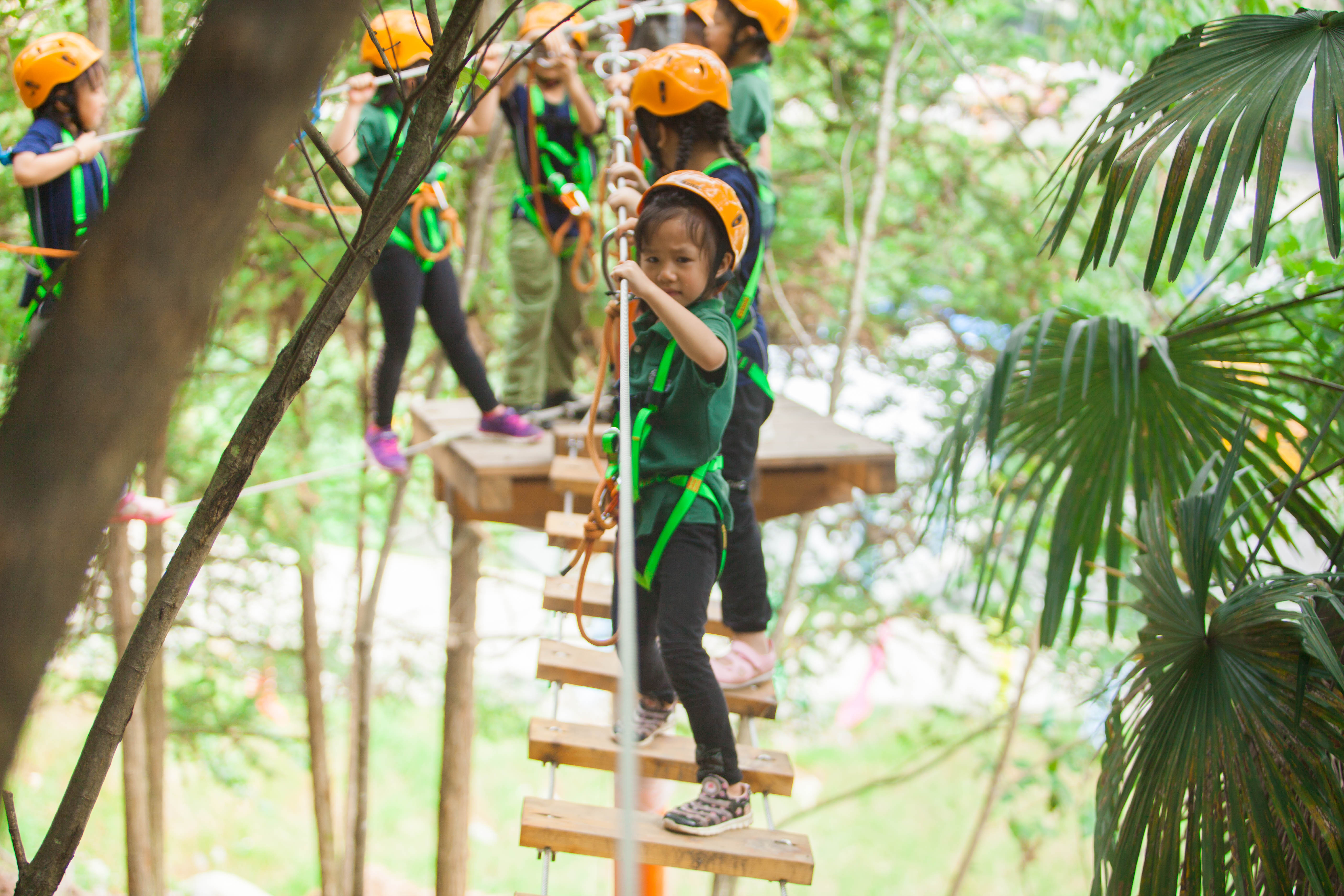 飞拉达十一个元素,是趣味性与挑战性并存的攀岩项目,儿童飞拉达不仅能